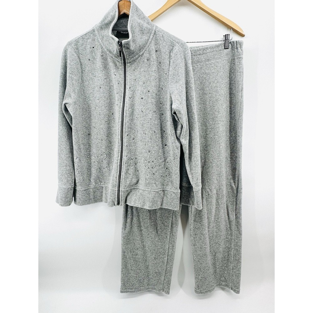 ONQUE Womens Gray Studded Sweat Set‎ Loungewear Casual Sz L Full Zip Shelf
